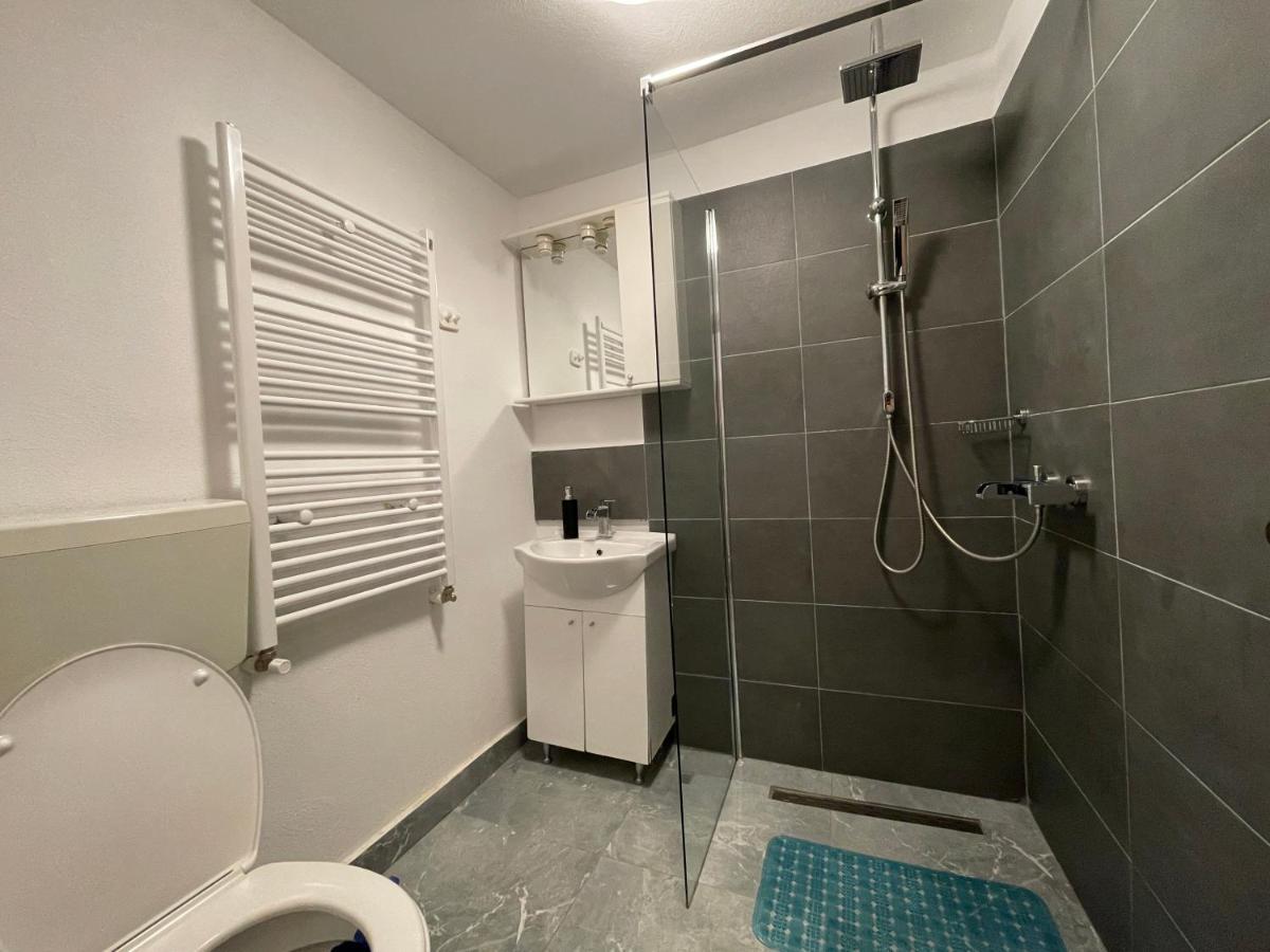 Casa Lupilor Transfagarasan Villa Căpăţîneni-Ungureni Kültér fotó