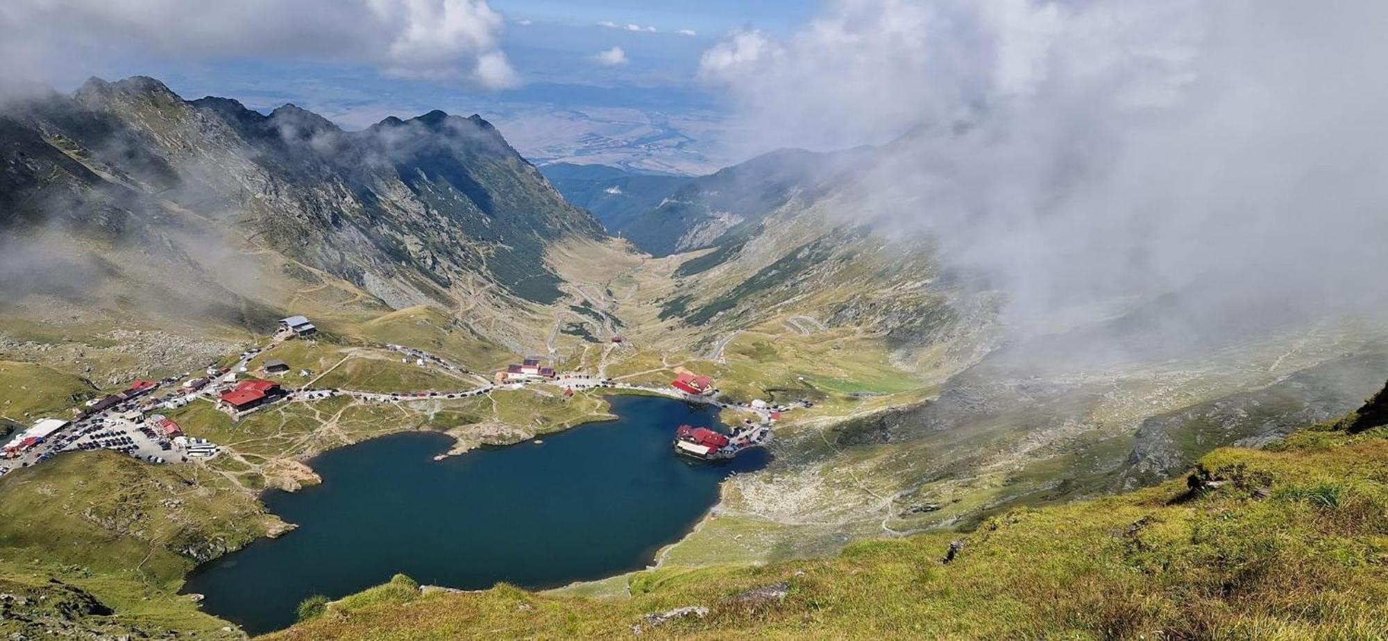 Casa Lupilor Transfagarasan Villa Căpăţîneni-Ungureni Kültér fotó
