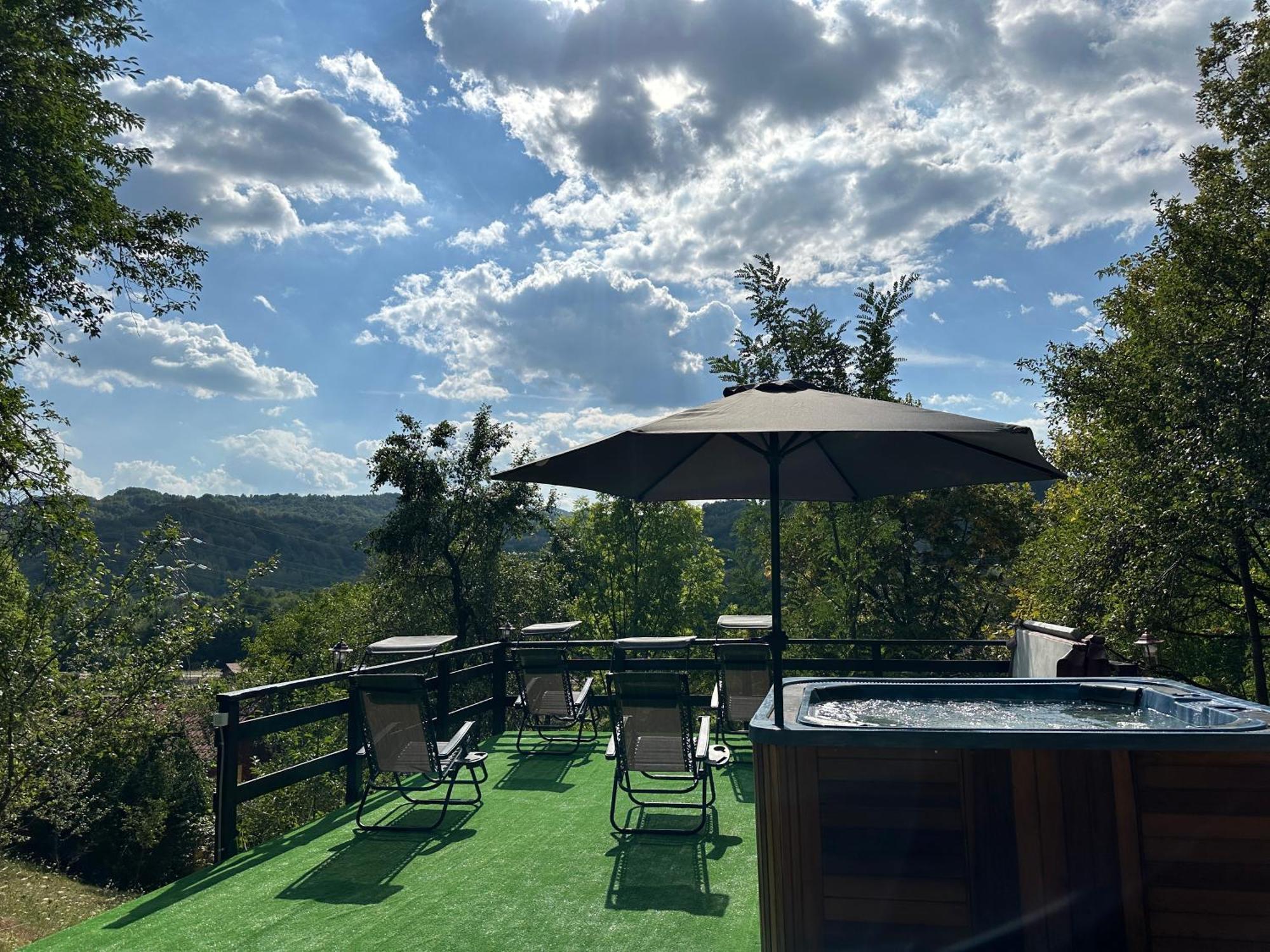 Casa Lupilor Transfagarasan Villa Căpăţîneni-Ungureni Kültér fotó